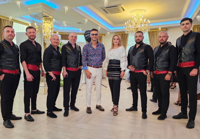 Muzică live pentru nuntă